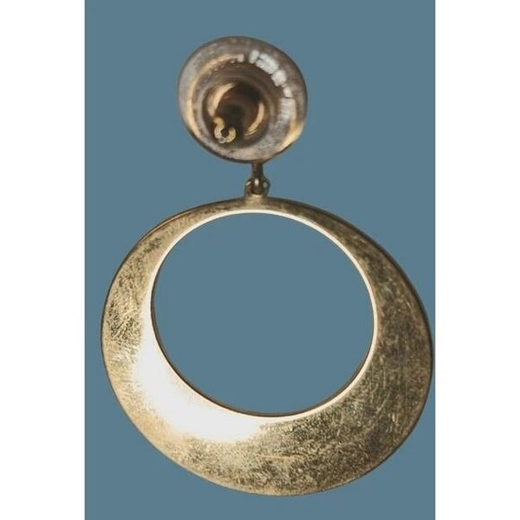 Vintage Monet Gold Tone and Red Enamel Pierced Dangle Drop Earrings - Picture 5 of 6